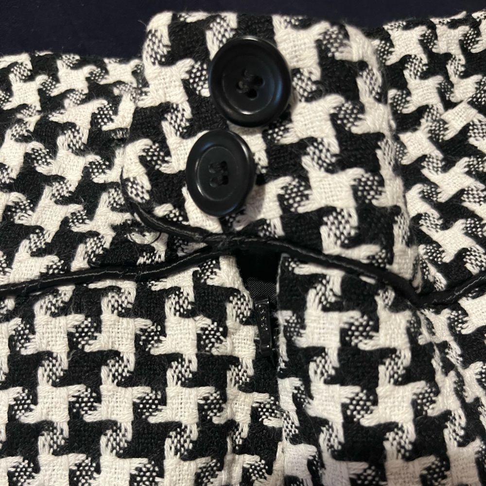 Houndstooth Pencil Skirt - Picture 3 of 4